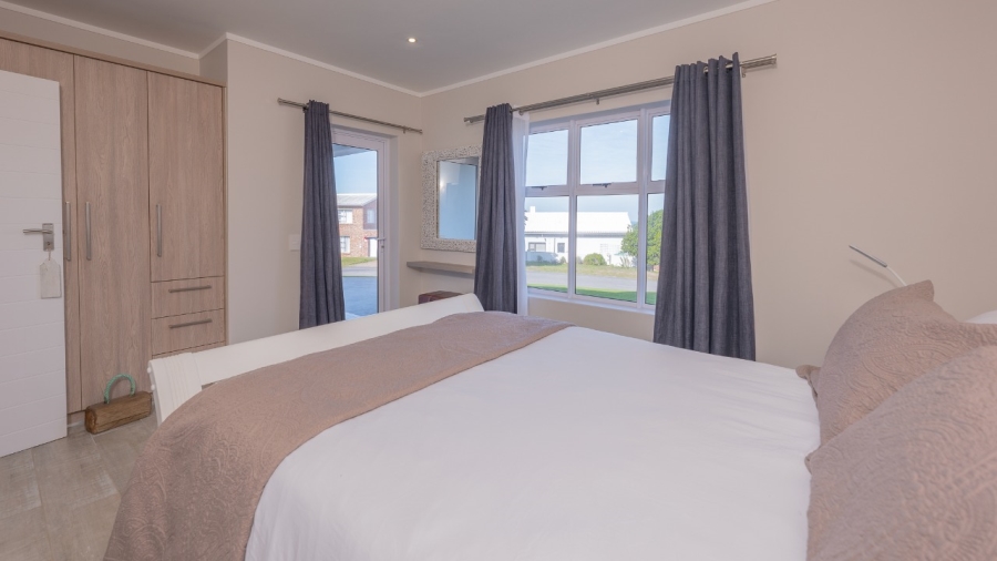 4 Bedroom Property for Sale in Agulhas Western Cape